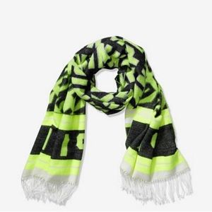Victoria Secret Green Blanket Scarf